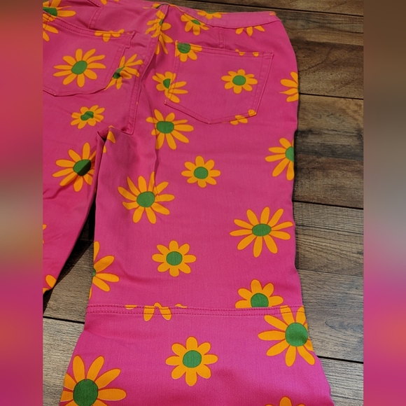 Free People Youthquake Floral Printed Crop Flare Jeans Pink Denim Jeans NWT - Picture 8 of 9